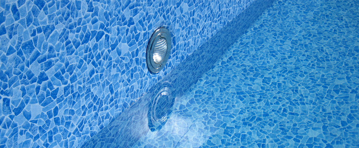 Läckande pool