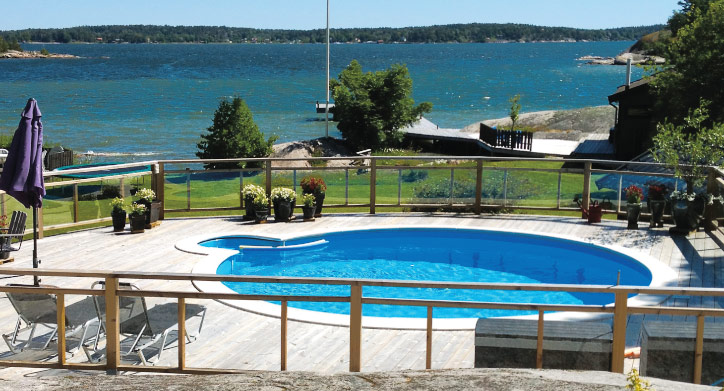 Rund pool ovan mark