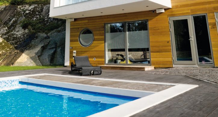 rektangulär pool för hemmet